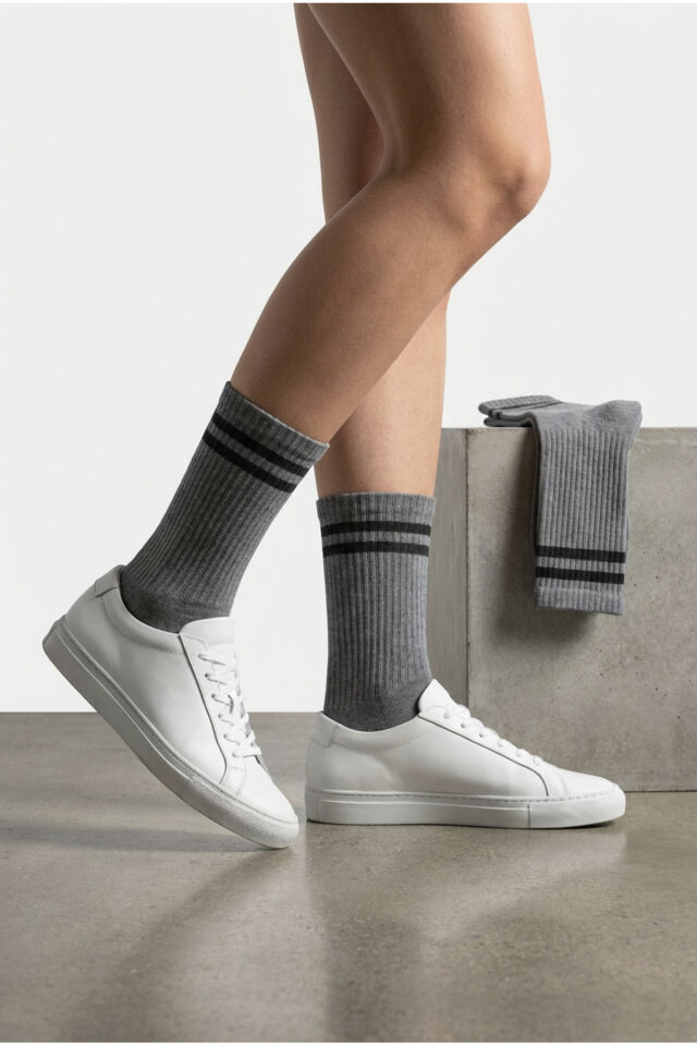 2 Çift Gri Tenis Çorabı - Çizgili Retro Soket Çorap Seti - Pamuklu Konfor
