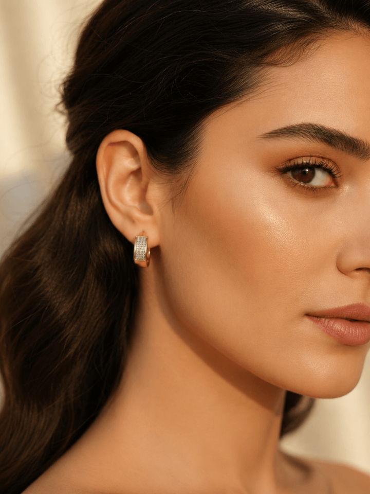 Zirkon Taşlı İşlemeli Xuping Halka Küpe Kalın Model